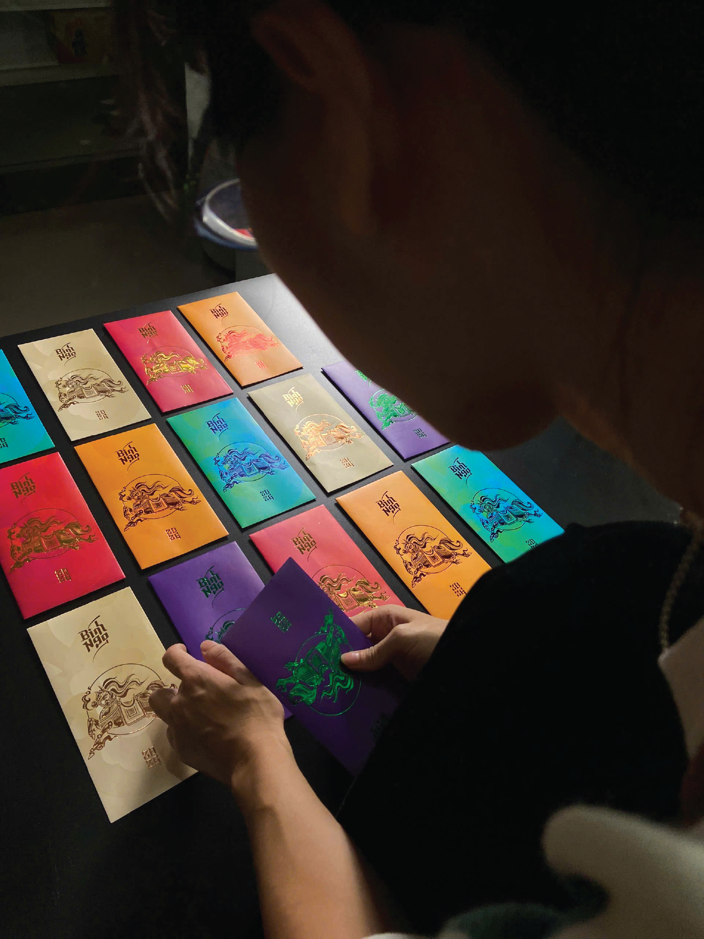 thiết ké bộ sưu tập lì xì Tết Mã Đáo Thành Công